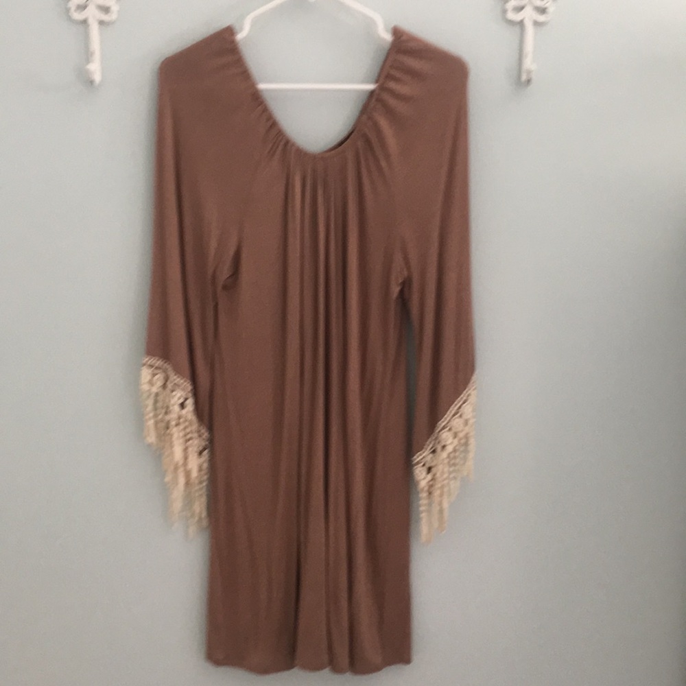 Off the shoulder boutique dress with sleeve accent